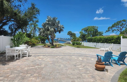 Englewood Villa | The Cobia, at Paradise Cove