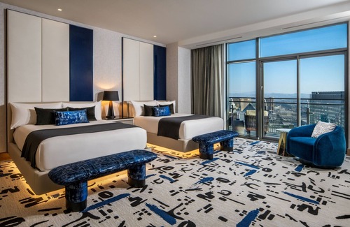 Las Vegas Strip Resort | The Cosmopolitan Of Las Vegas