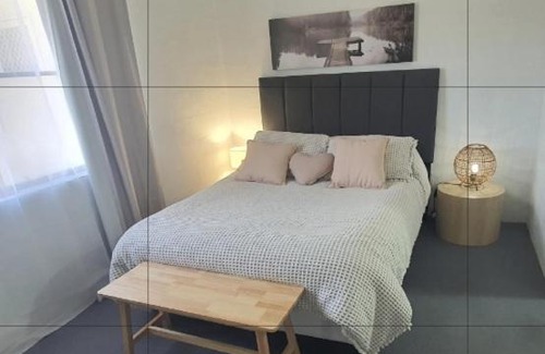 Palmwoods House | The Cottage