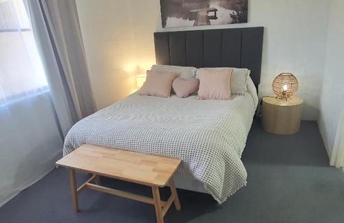 Palmwoods House | The Cottage