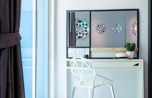 Patong Hotel | The Crib Patong - SHA Certified