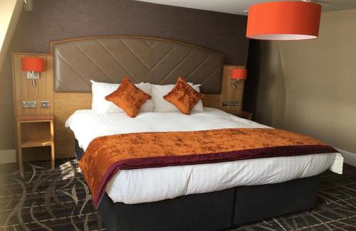 Biggleswade Hotel | The Crown Hotel Wetherspoon