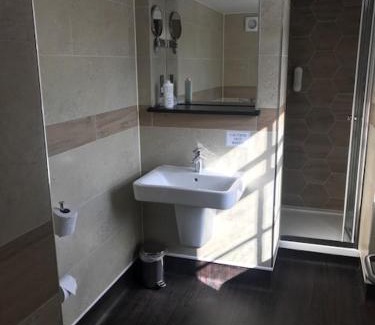 Biggleswade Hotel | The Crown Hotel Wetherspoon