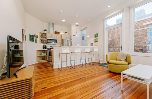Downtown Asheville Apartment | The Daily Condo 201