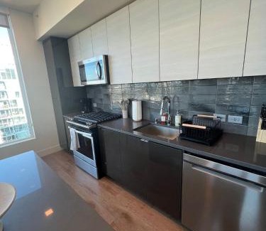 Civic Core Apartment | The Daisy Bright 2BR Stay in Downtown San Diego