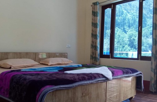 Kharsali Hotel | The Devdwar Yoga Resort