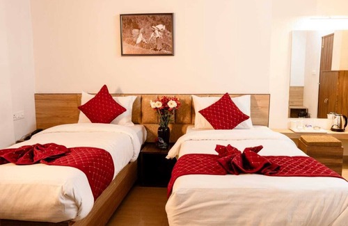 Siliguri Hotel | The Divine Inn