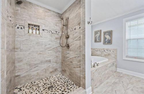 North Myrtle Beach House | The Dock House-Private Dock-Two Blocks to Beach