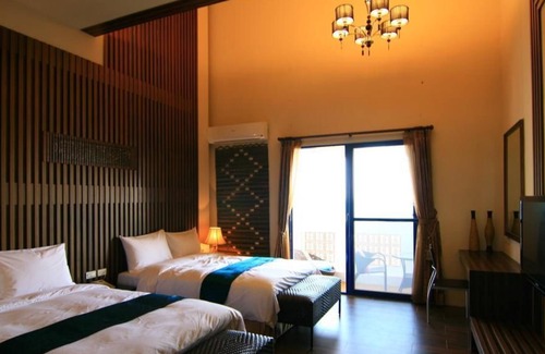 Magong Bed & Breakfast | The Domed Tile BB