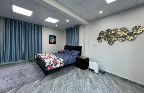Murree House | The Evergreen cottage Hut2