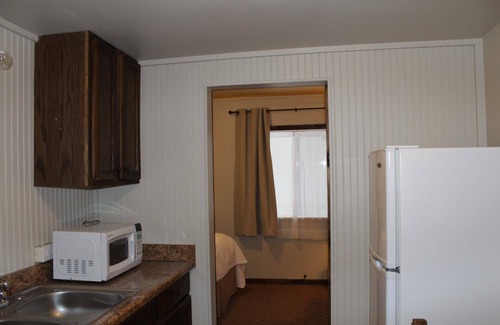 West Yellowstone Hotel | The Evergreen