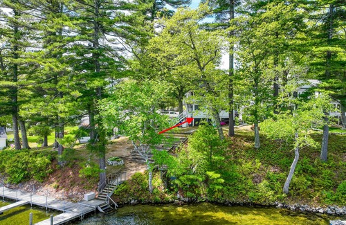 Windham Apartment | The Fishbowl | Waterfront apartment in Standish with Sebago Lake views & dock