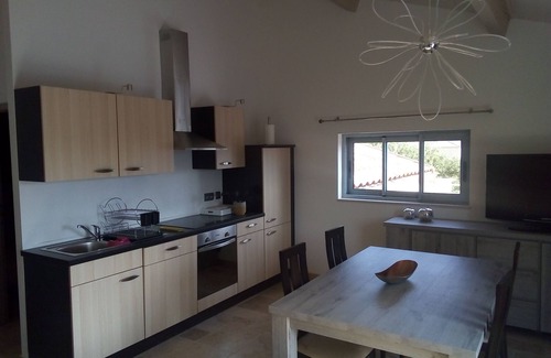 Saint-Hippolyte-de-Montaigu Cottage | The Montaigu cottage