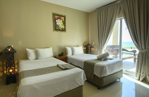 Pantai Tengah Hotel | The Frangipani Langkawi Resort & Spa