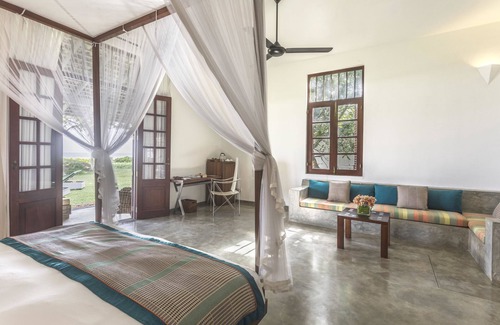 Talpe Hotel | The Frangipani Tree By Edwards Collection