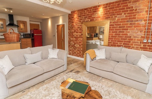 Hallington Cottage | THE FULLERTON, pet friendly, with a garden in Belsay