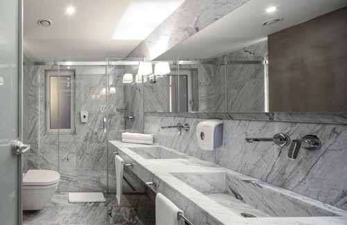 Atasehir Hotel | The Gate Ataşehir Finance Centre