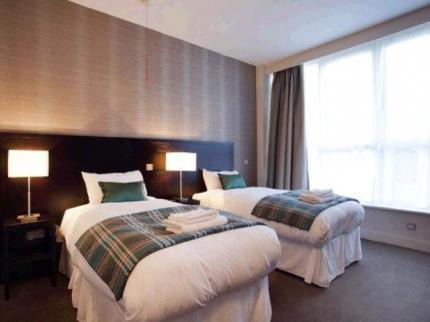 Glenrothes Hotel | The Golden Acorn Wetherspoon