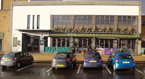 Glenrothes Hotel | The Golden Acorn Wetherspoon