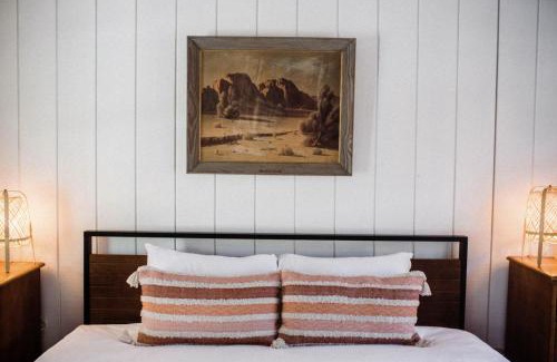 Desert Hot Springs Hotel | The Good House- Hot Spring Hideaway