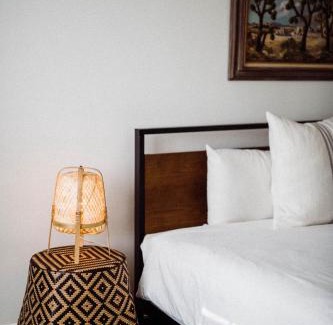 Desert Hot Springs Hotel | The Good House- Hot Spring Hideaway