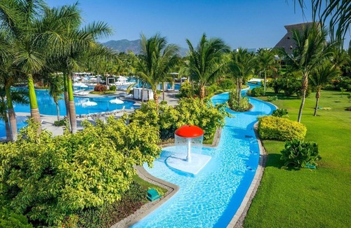 Playa Diamante Resort | The Grand Mayan at Vidanta Acapulco - 1 Bdr or 2 Bdr