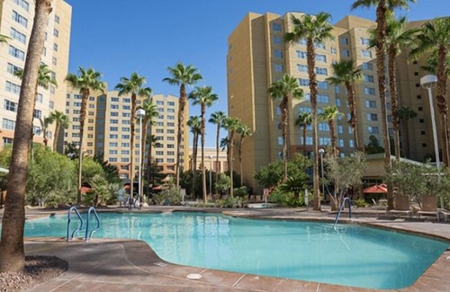 Enterprise Apartment | The Grandview is your gateway to the magical neon lights of Las Vegas.