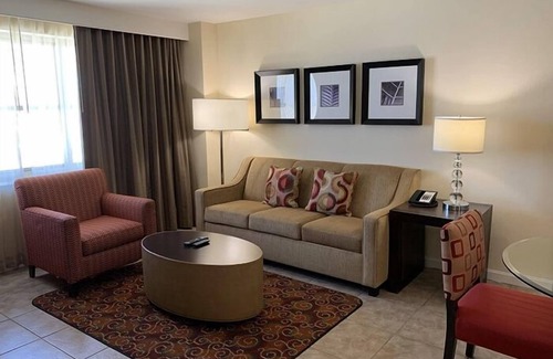 Enterprise Apartment | The Grandview is your gateway to the magical neon lights of Las Vegas.