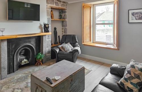 Dalbeattie Apartment | The Granite Flat