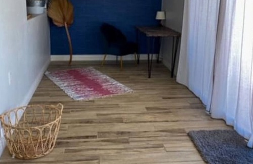 Covey House | The Greenway - Newly Renovated Whole House