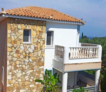 Agios Sostis Apartment | The Guest house