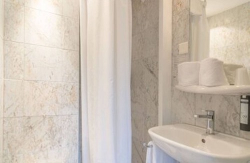 Central Interlaken Hotel | The Guesthouse by the Hey Hotel