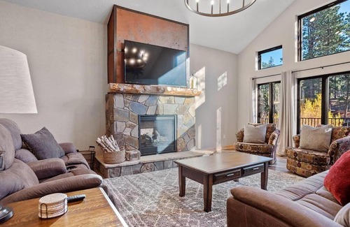 West Pennington House | The Haven-Rustic Secluded Cabin