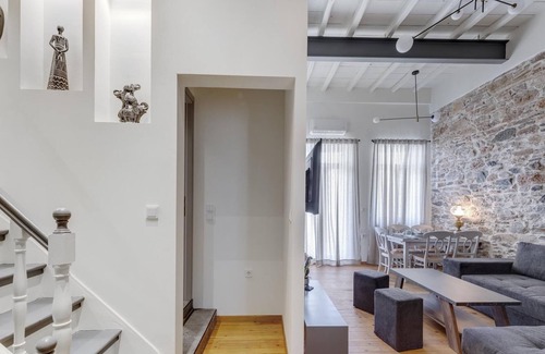Ermoupoli House | The Heart of Syra - Your Home in Ermoupolis