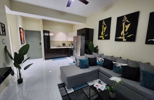 Barbican Apartment | The Hidden Gem 1BR/1BA w/Pool