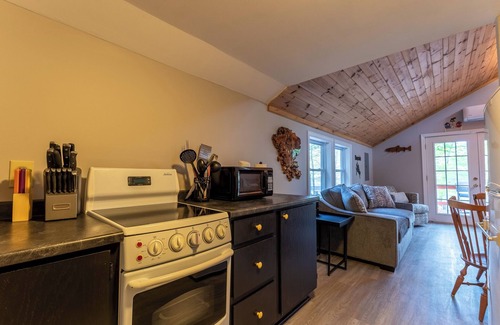 Alton Bay Cabin | The Hideaway, lake views & access sleeps 8 Now featuring AC Wi-FI and TV