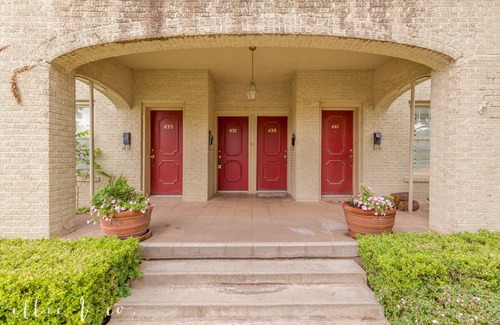 Sayles Blvd. Area House | The Historical- Stunning jewel in the middle of the city!