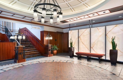University City Hotel | The Inn at Penn, A Hilton Hotel