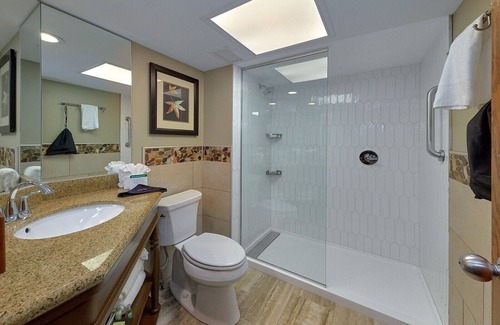 Pigeon Forge Hotel | The Inn On The River