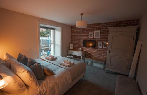 High Peak Apartment | The Jodrell Luxury Suites