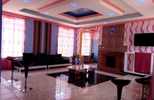 Langata Hotel | The Joshua Gardens