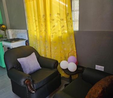 Soufriere House | The Jungle Escape Apartment 02