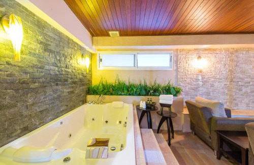 Khlong Toei Nuea Hotel | The Key Bangkok Hotel