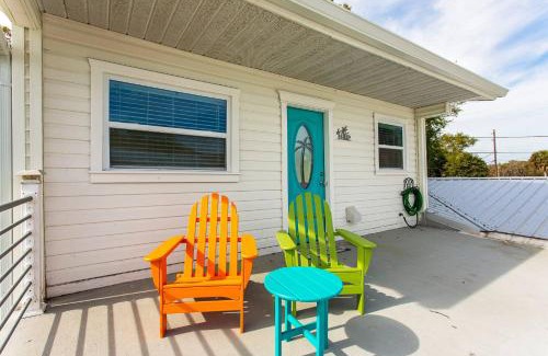 New Port Richey Estates House | The Keys Bungalow On The Cotee River