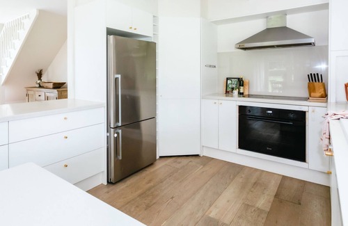 Shoreham House | The La Ferme Farmhouse
