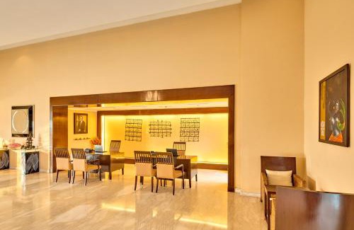 Khajuraho Hotel | The Lalit Temple View