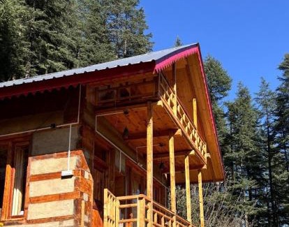 Banjar Ski Chalet | The Latoda forest edge duplex cottage in jibhi