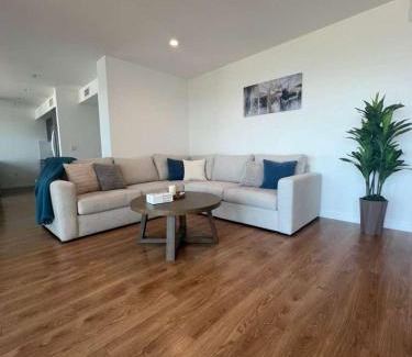East Village Apartment | The Lavender Modern 2BR Downtown with Marina Views