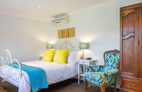 Kensington Apartment | The Lemon Tree Studio