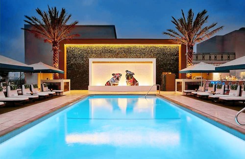 Norma Triangle Hotel | The London West Hollywood at Beverly Hills